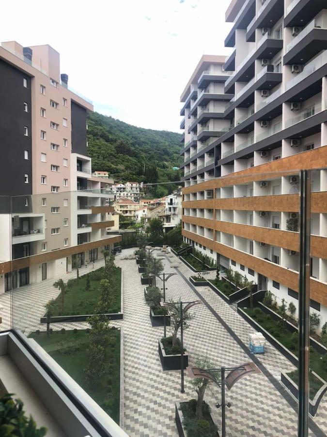 Nina'S Apartment Будва Экстерьер фото